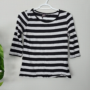 Orb black grey striped long sleeve t-shirt girls medium